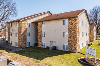 Building Photo - Cherry Plaza