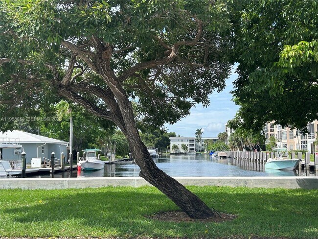 Building Photo - 1501 S Ocean Blvd