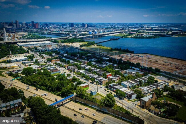 Building Photo - 2400 Annapolis Rd