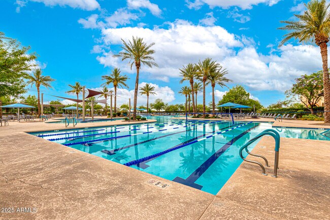 Building Photo - 26197 Vista Dr