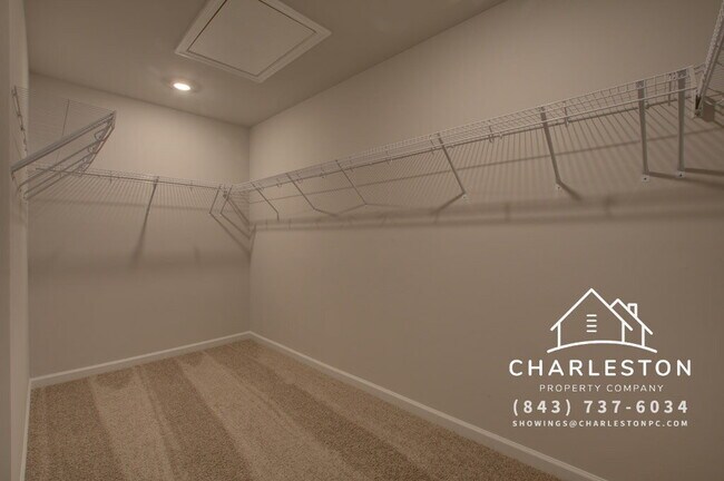 Building Photo - 4105 Quincy Adams Ln