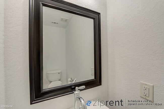 Building Photo - 4 br, 2.5 bath House - 22218 Tower Terrace...