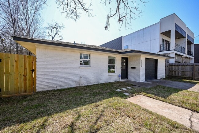 Building Photo - 4710 Hershe St