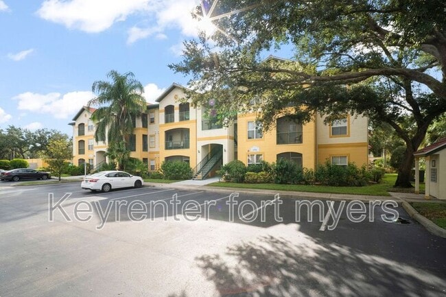 Building Photo - 11511 Villa Grand