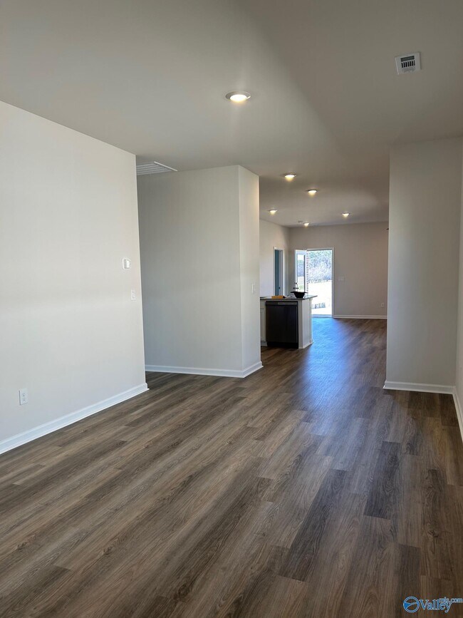 Building Photo - 3405 Cool Spgs Ave SW