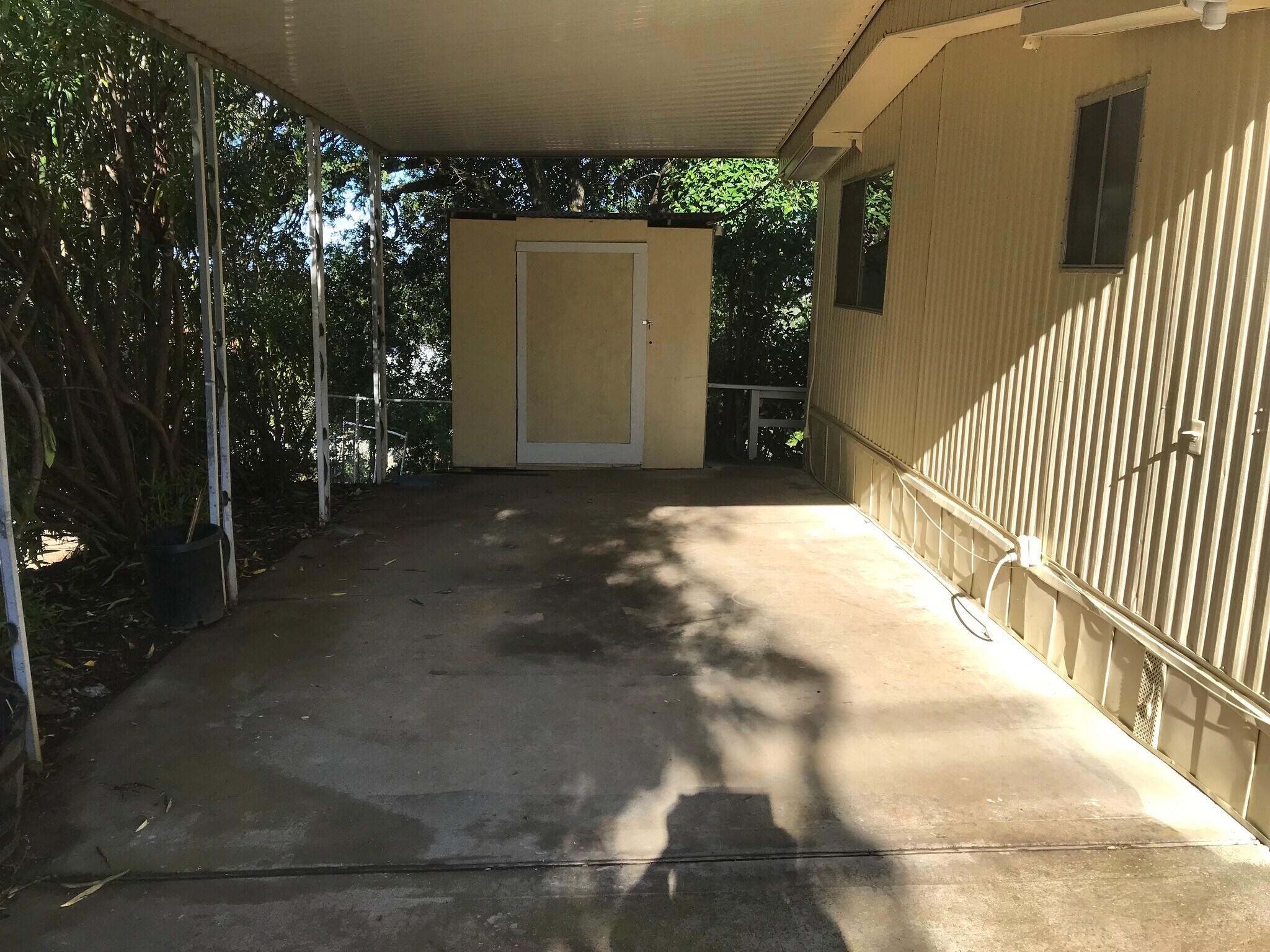 carport / shed - 93 Greenbrier Dr