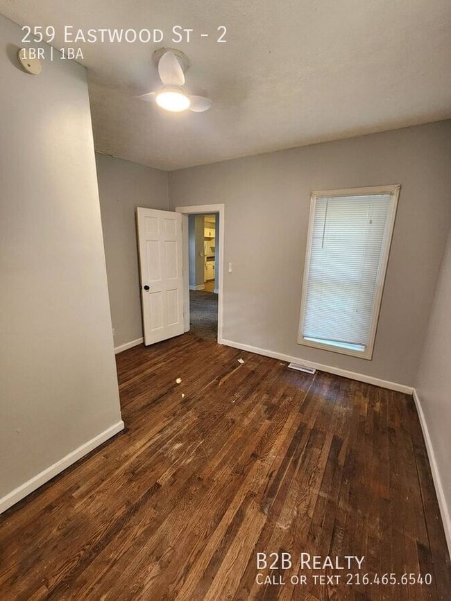 Building Photo - 259 Eastwood St