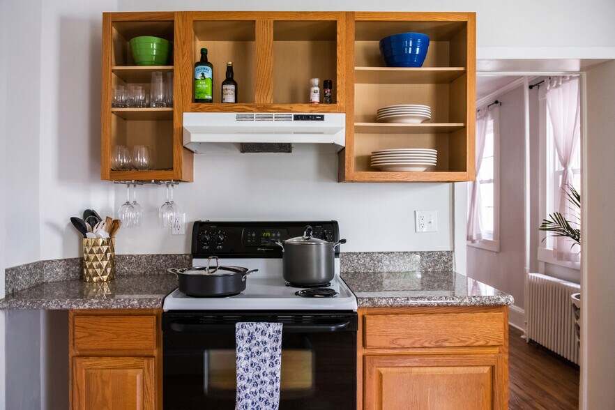 Building Photo - 412 W Patrick St