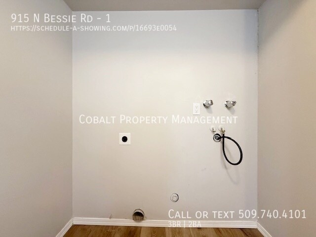 Building Photo - 915 N Bessie Rd