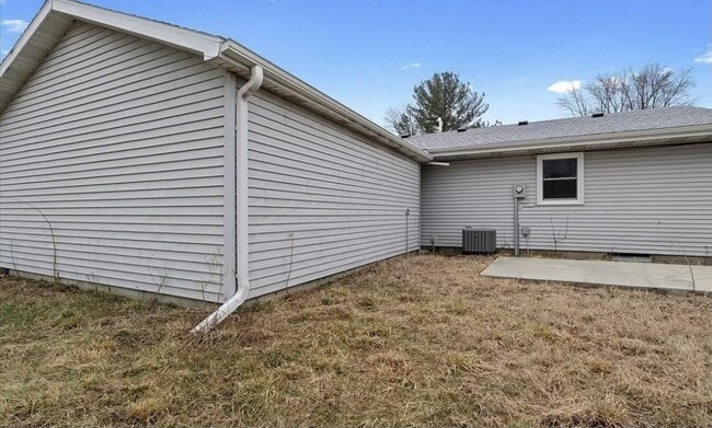 Building Photo - 3033 Shadowfax Dr