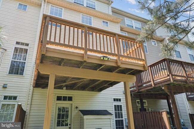 Building Photo - 2928 Huntington Grove Square