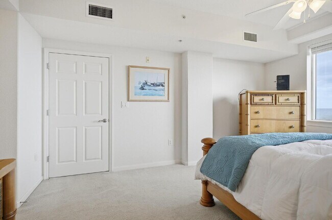 Building Photo - 80 Surfview Dr