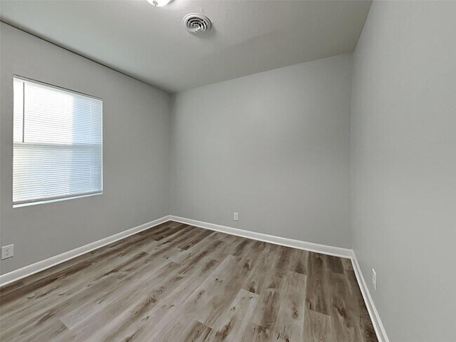 Building Photo - 3 BR/1.5BA | Renovated Single Family Home | 1-Car Carport | Fenced backyard!