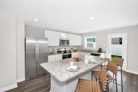 Building Photo - Central Park