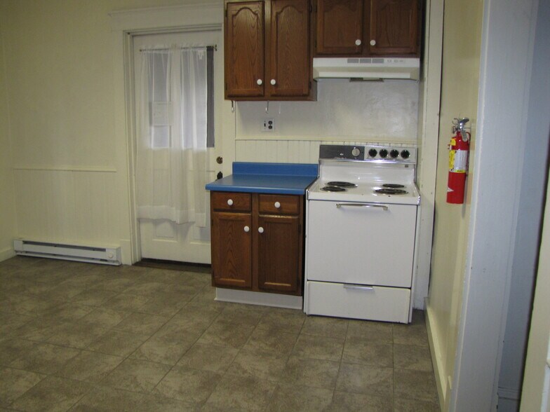 1st kit - 311 S Burrowes St