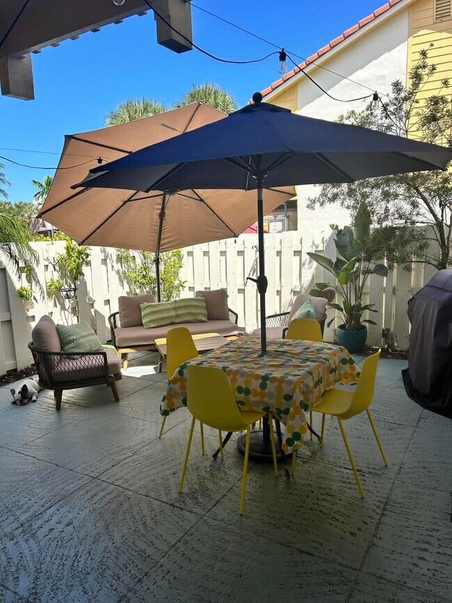 Building Photo - 274 Seabreeze Cir