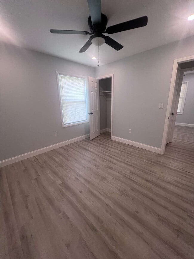Building Photo - 19 Eglin St