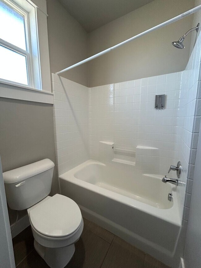 Building Photo - Luxury Living in StarView Estates - 4.98 A...