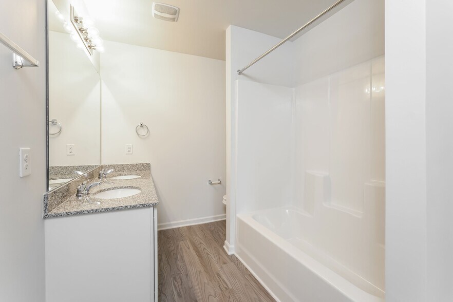 Building Photo - 4330 Shadi Green Ln