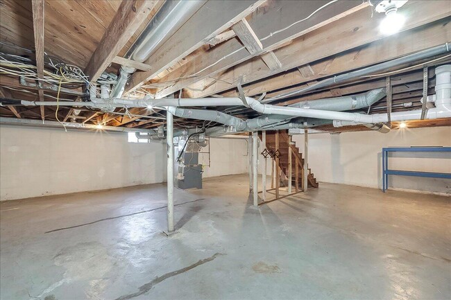 Building Photo - 1120 Liberty Rd