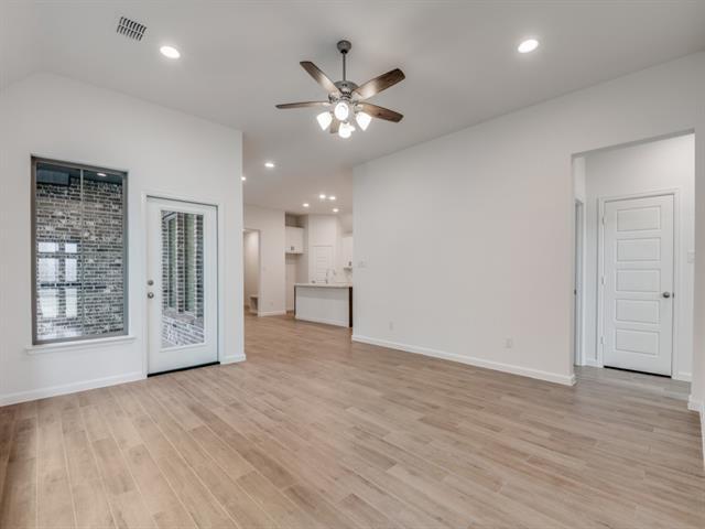 Building Photo - 4331 Hudson St