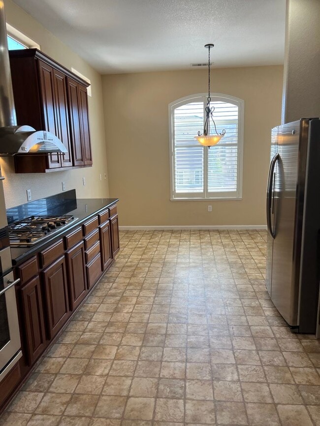 Building Photo - 9900 Wilbur May Parkway Unit 2406 / Just R...