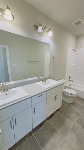 Building Photo - 4113 Angelina Dr
