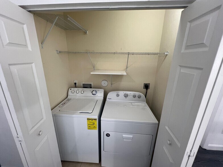 Building Photo - 3399 W 90th Ter