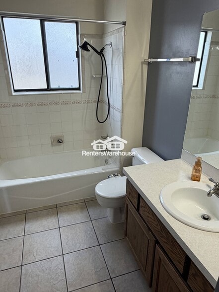 Building Photo - 4020 S 4300 W