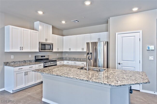 Building Photo - 12756 Battista Ln