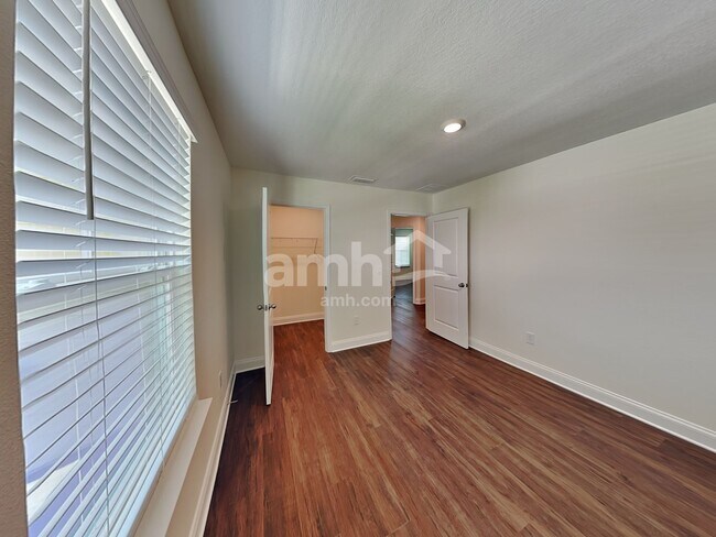 Building Photo - 2599 Sunrise Lndg Lp