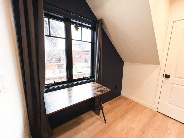 Building Photo - 2520 Jefferson Ave