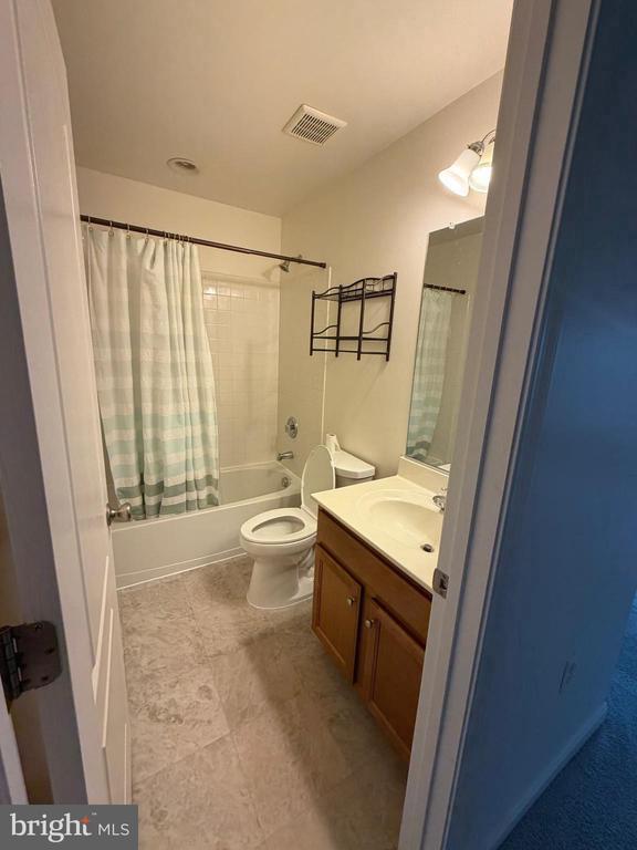 Building Photo - 388 Starkey's Landing