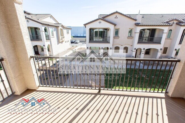 Building Photo - 4117 E Pinto Dr