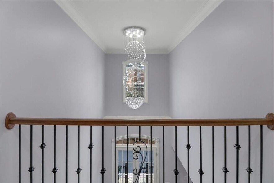 Building Photo - 4738 Ivy Ridge Dr SE