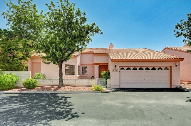 Primary Photo - 618 Cervantes Dr