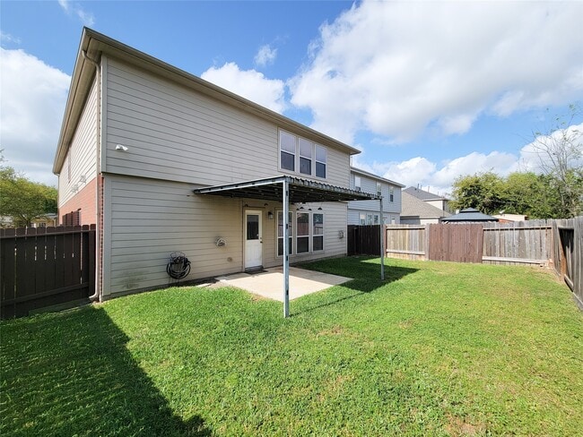 Building Photo - 19626 Hardwood Ridge Tr