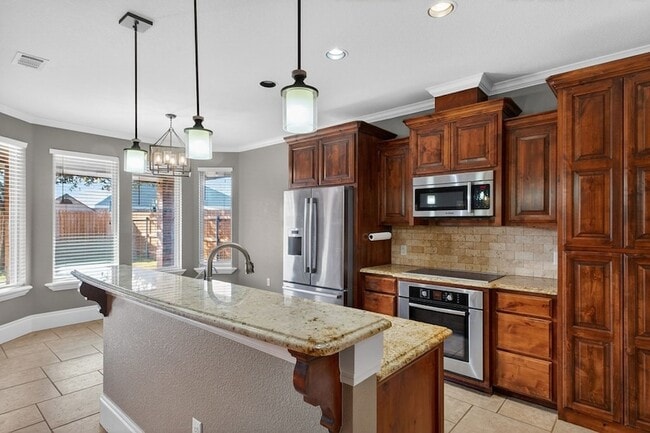 Building Photo - 1122 Porterfield Rd