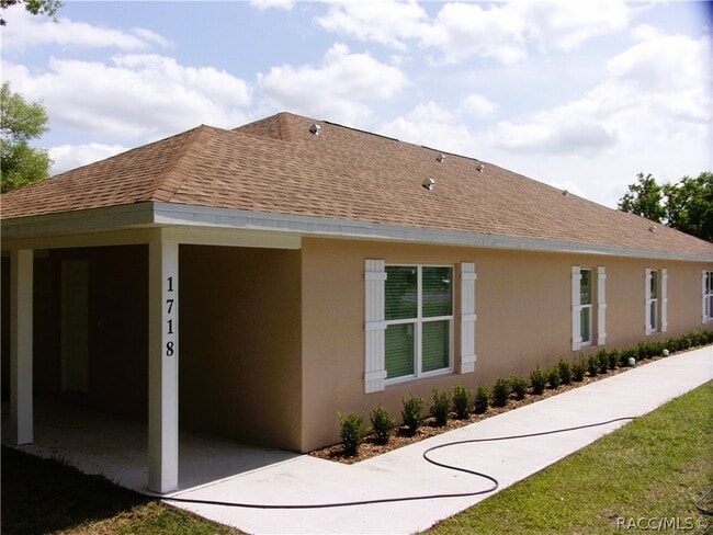 Building Photo - 1718 Tuttle St