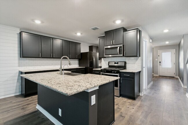 Building Photo - 9908 Bratten Rise