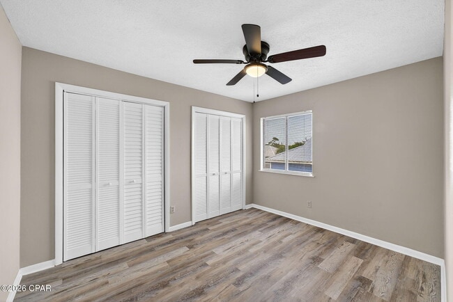 Building Photo - 6714 Beach Dr