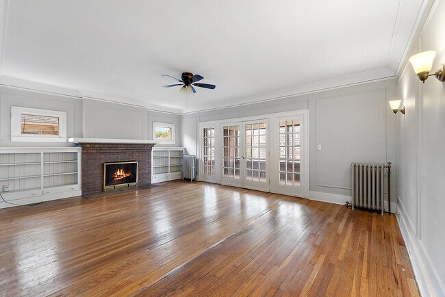 Building Photo - 1651 Atkinson St