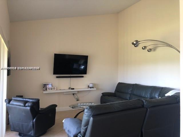 Building Photo - 1063 Coral Club Dr