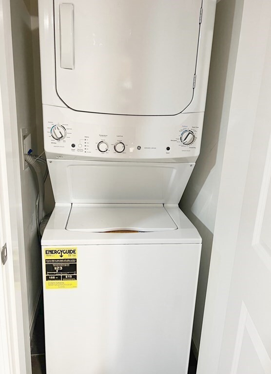 Building Photo - 446 Belgrade Ave