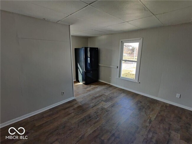 Building Photo - 106 W Pennsylvania St