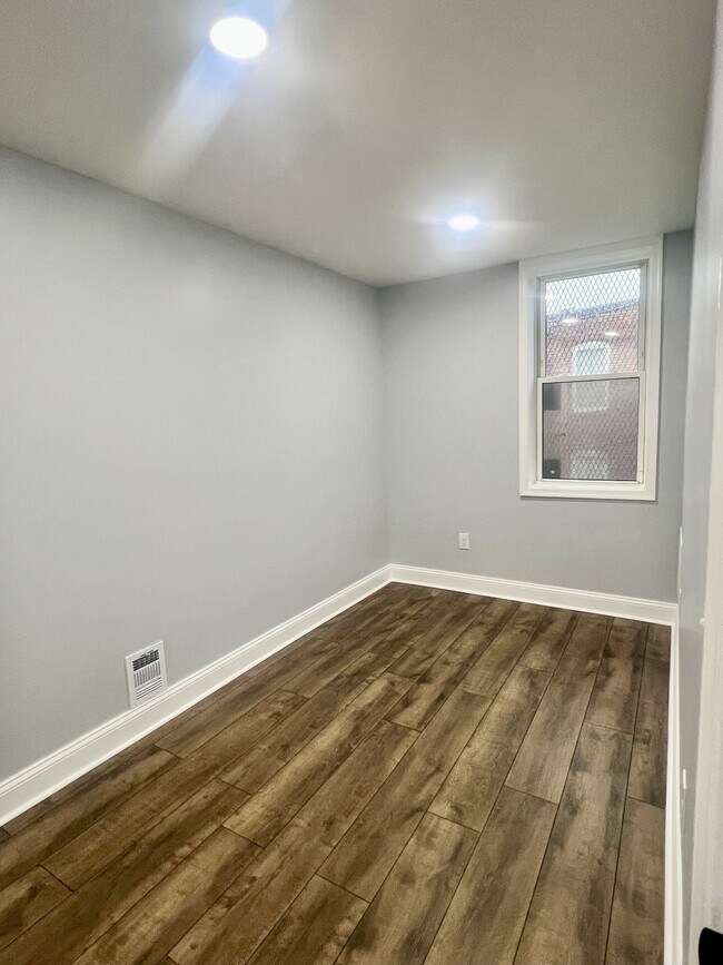 Building Photo - 2431 McElderry St