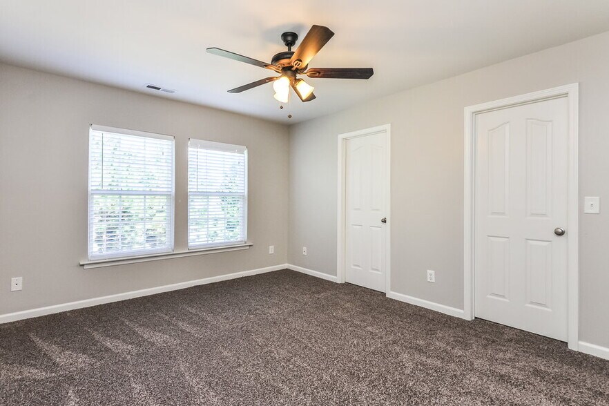 Building Photo - 8904 Elizabeth Bennet Pl