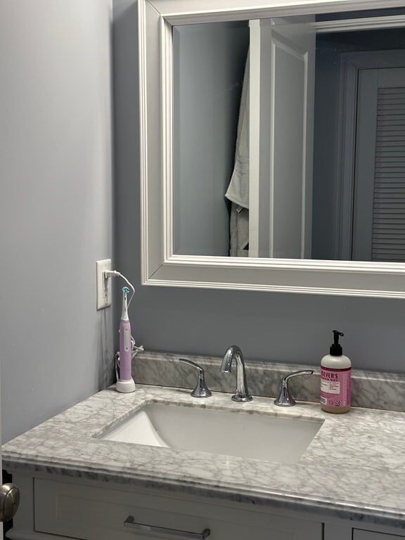 Building Photo - 949 State Rd