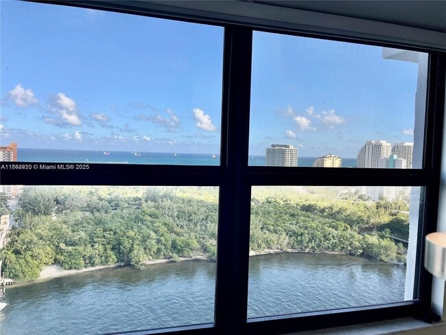 Building Photo - 936 Intracoastal Dr