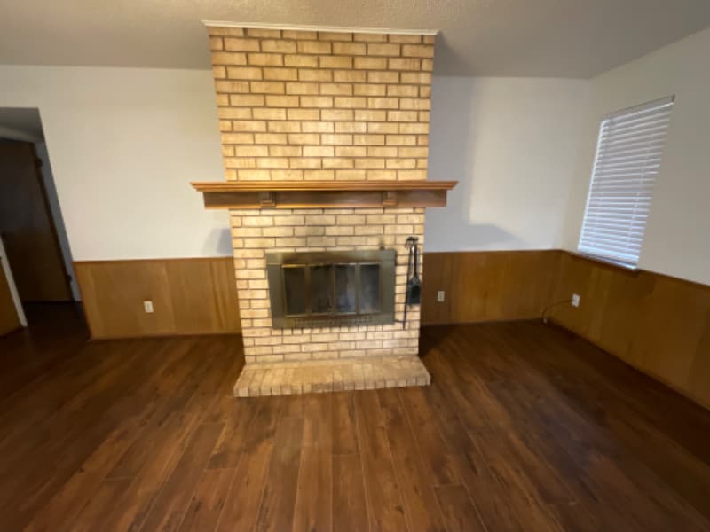 Building Photo - 5202 Wildwood Dr